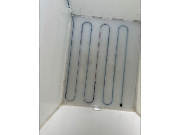 魚(yú)箱 中型魚(yú)箱  隱形增氧管